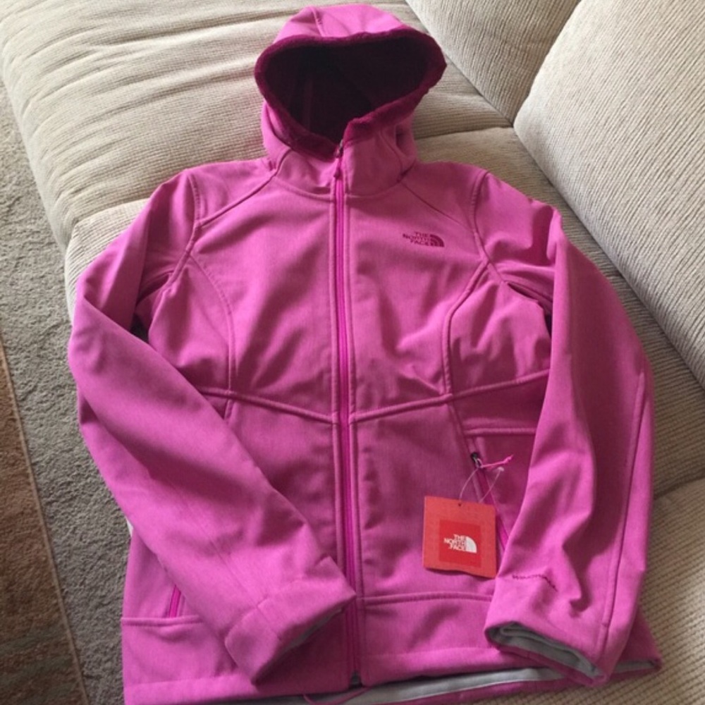NWT The North Face Pink Windfall Coat