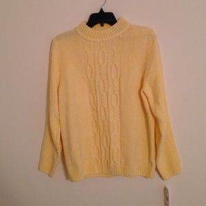 WINTER CLEARANCE NWT Cable Sweater WINTER CLEARANCE NWT Cable Sweater
