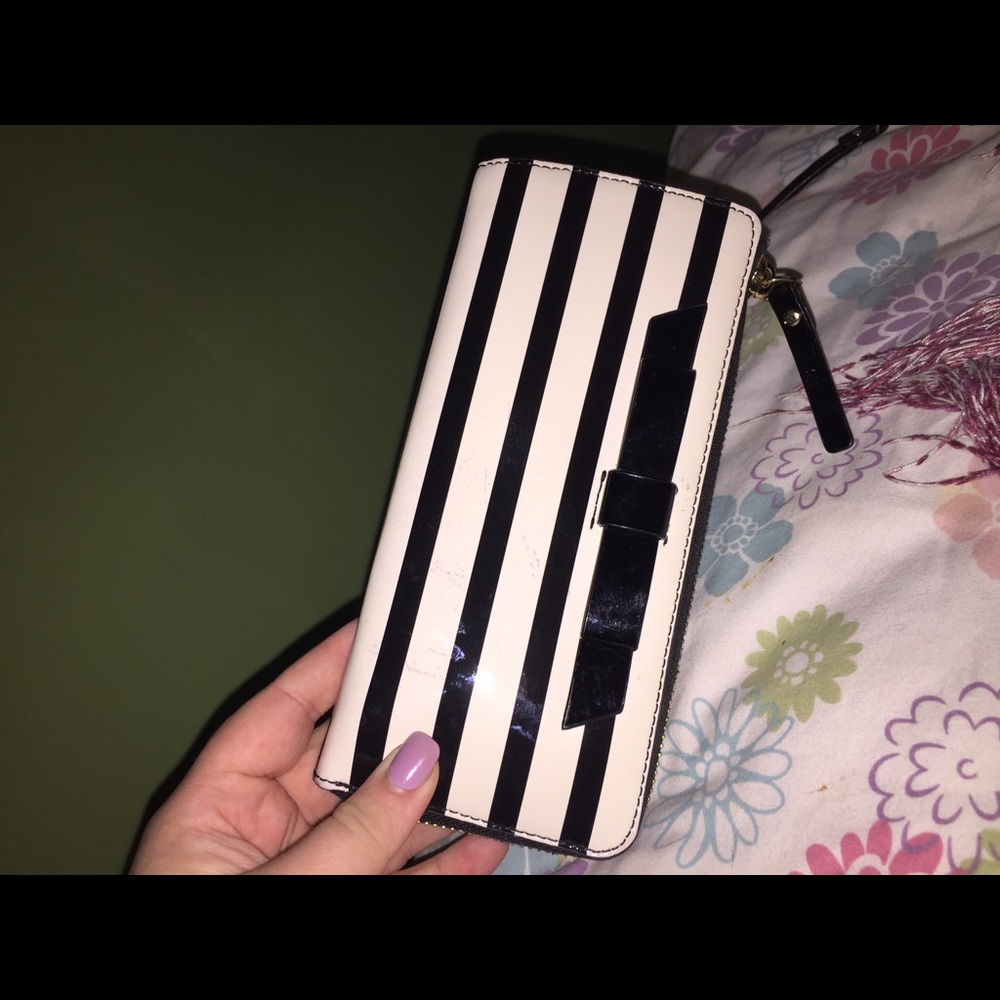 Kate spade Wallet!