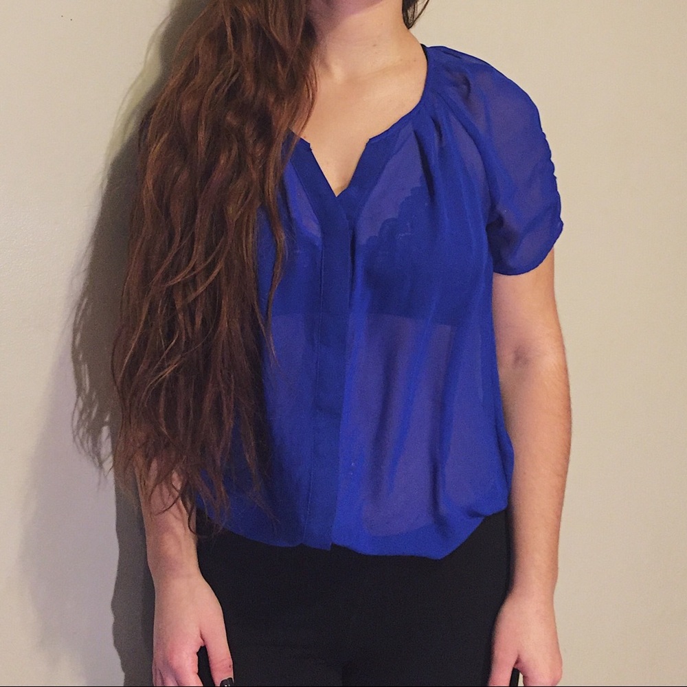 Sheer, Button Down Shirt 🎉HP🎉