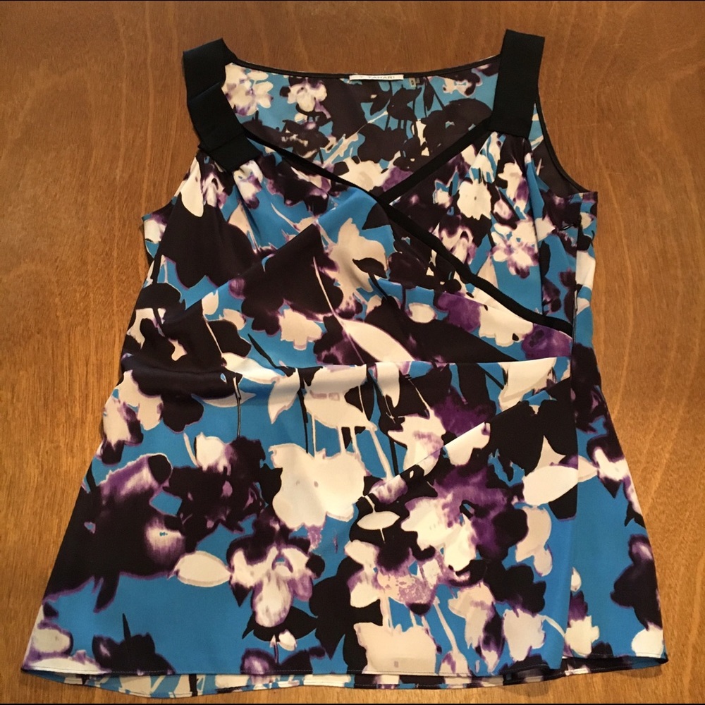 T Tahari NWOT sleeveless top SALE $20