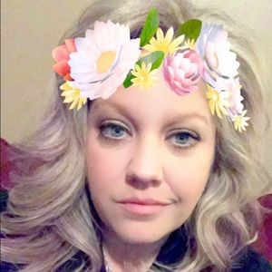 Meet your Posher, Faye