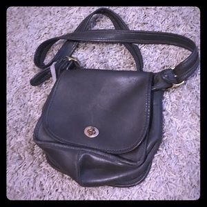 Vintage Coach crossbody