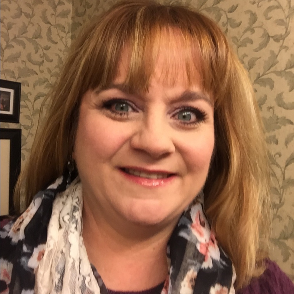 Meet your Posher, Vicki