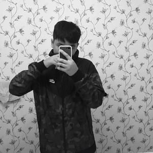 Meet your Posher, Quân