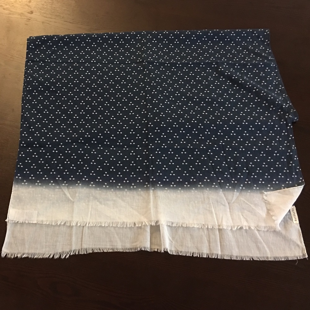 Hartford Soft Cotton Scarf