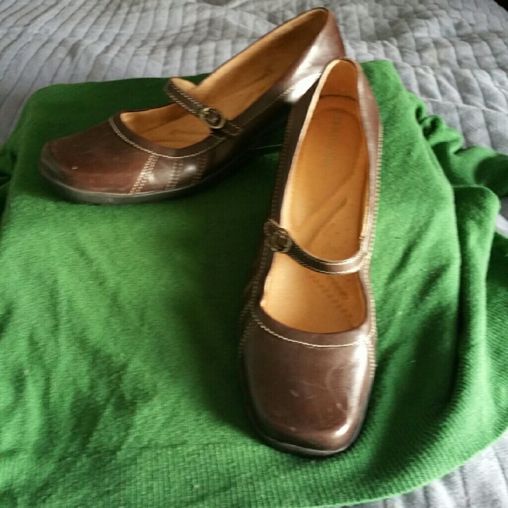 Naturalizer shoes sz 10