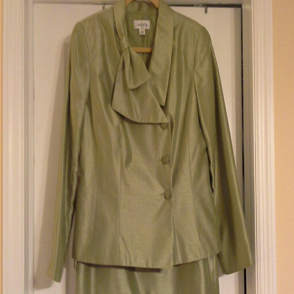 NWOT Women's green suit