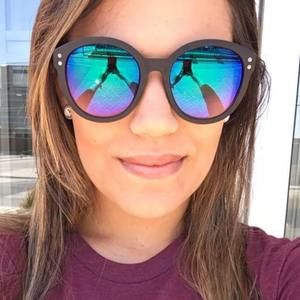 Meet your Posher, Heloísa