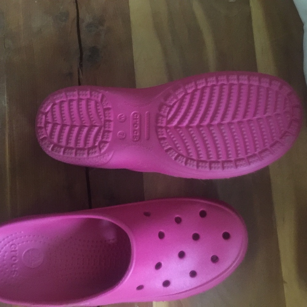 Pink Croc shoes size 7