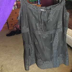 Adjustable top tank top