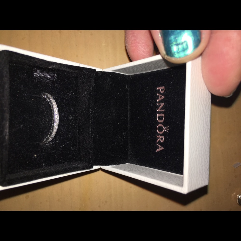 Pandora Ring