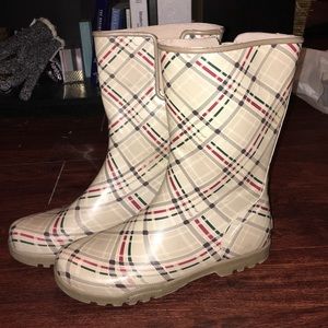 SPERRY TOP SIDERS!!!! Rain boots ☔️