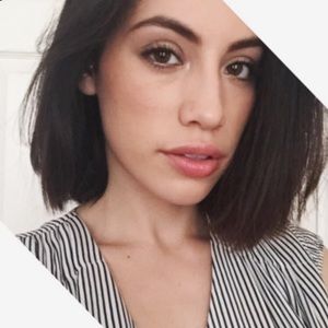 Meet your Posher, Liz