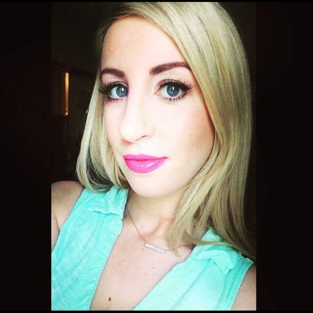 Meet your Posher, Erika