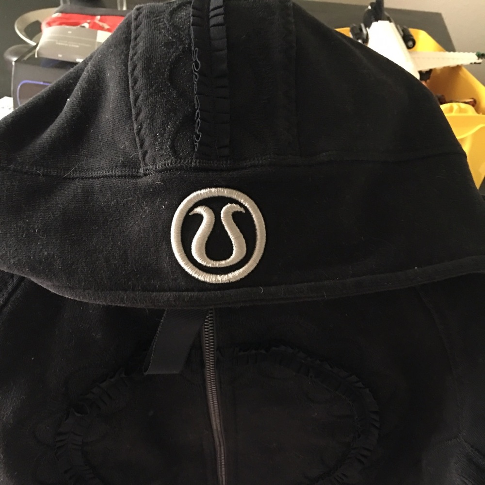 Lululemon hoodie sweatshirt