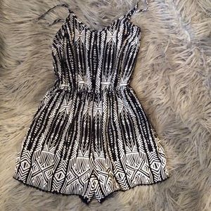 Black and white print romper