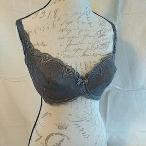 LAST CHANCE - 34 DDD/F Grey lace bra