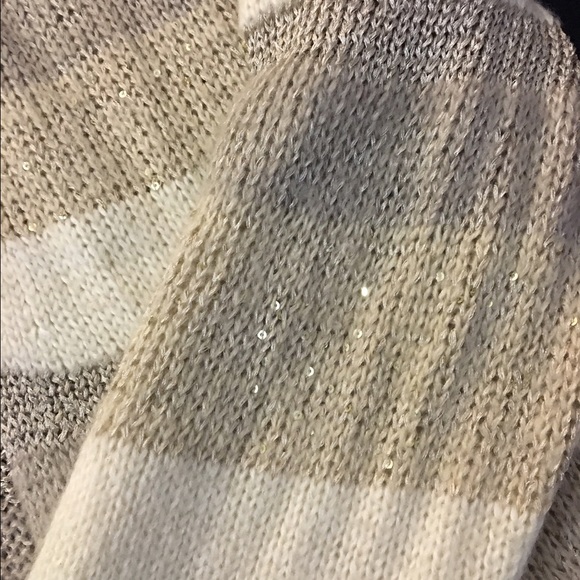 Cardigan - Picture 3 of 4