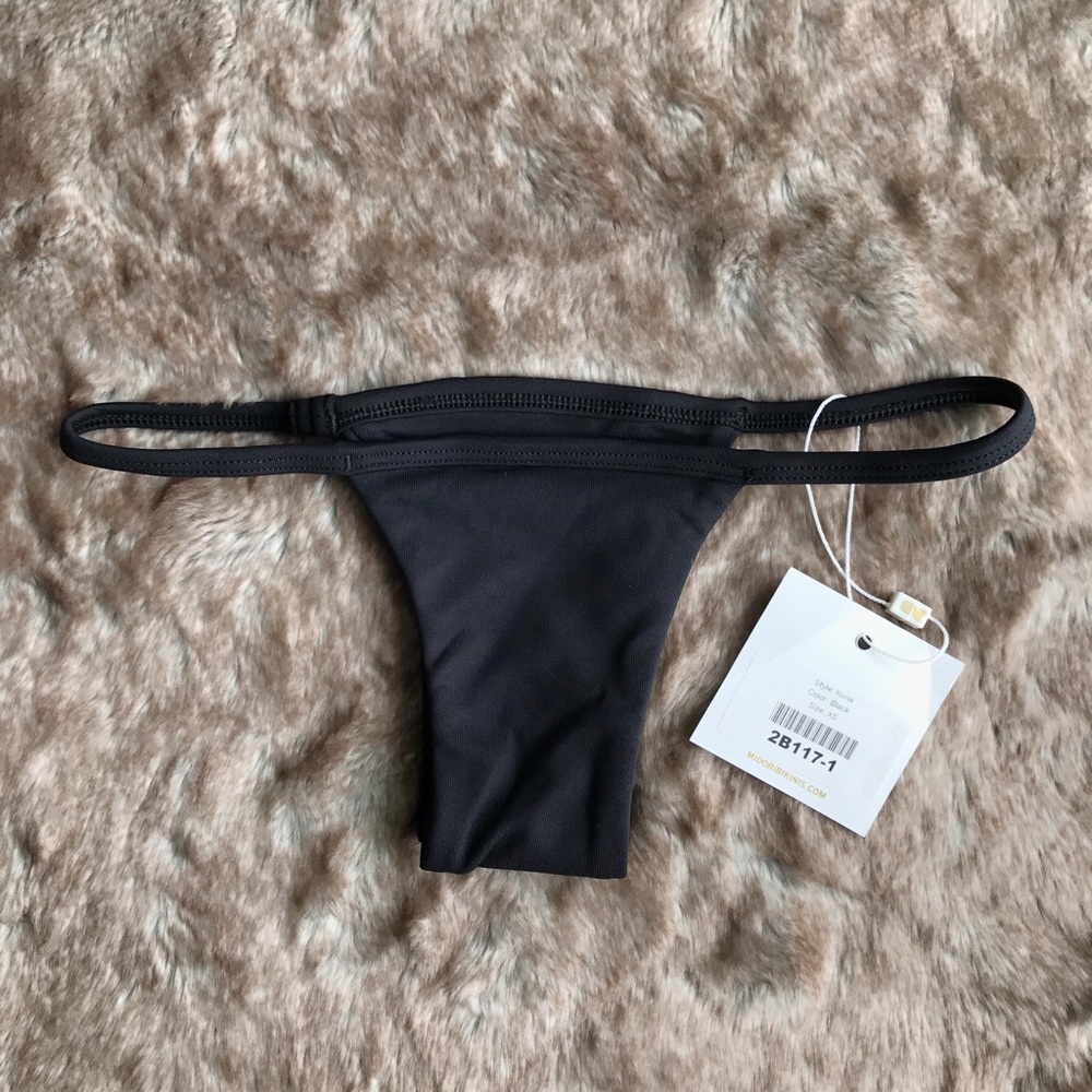 Midori Kona Black bottoms
