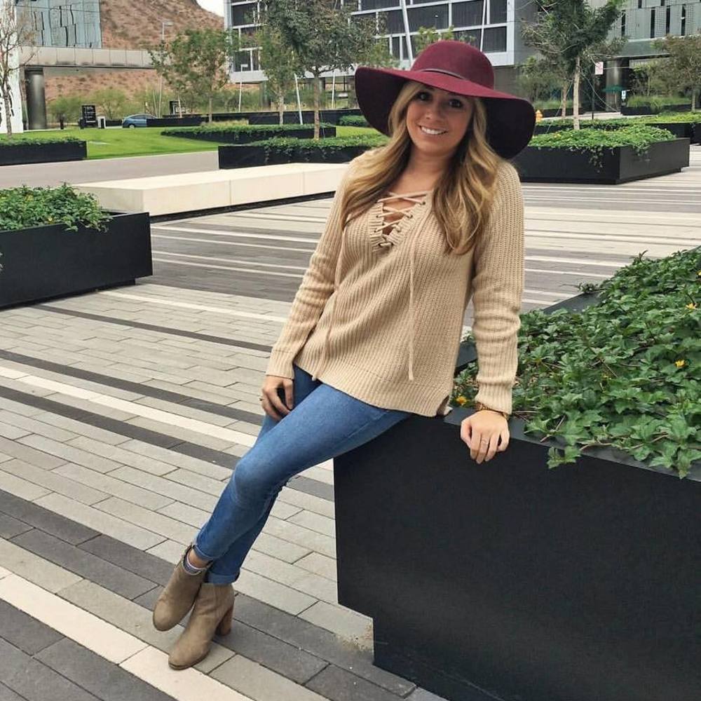 Meet your Posher, Harmony