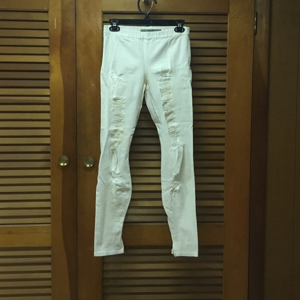 Sexy ripped joes white jeans