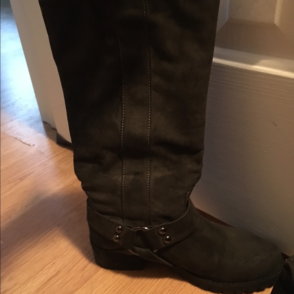Below the knee boots