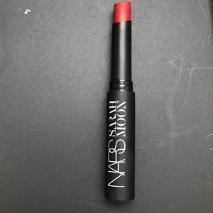NARS Sarah Moon Matte Lipstick in Fearless Red