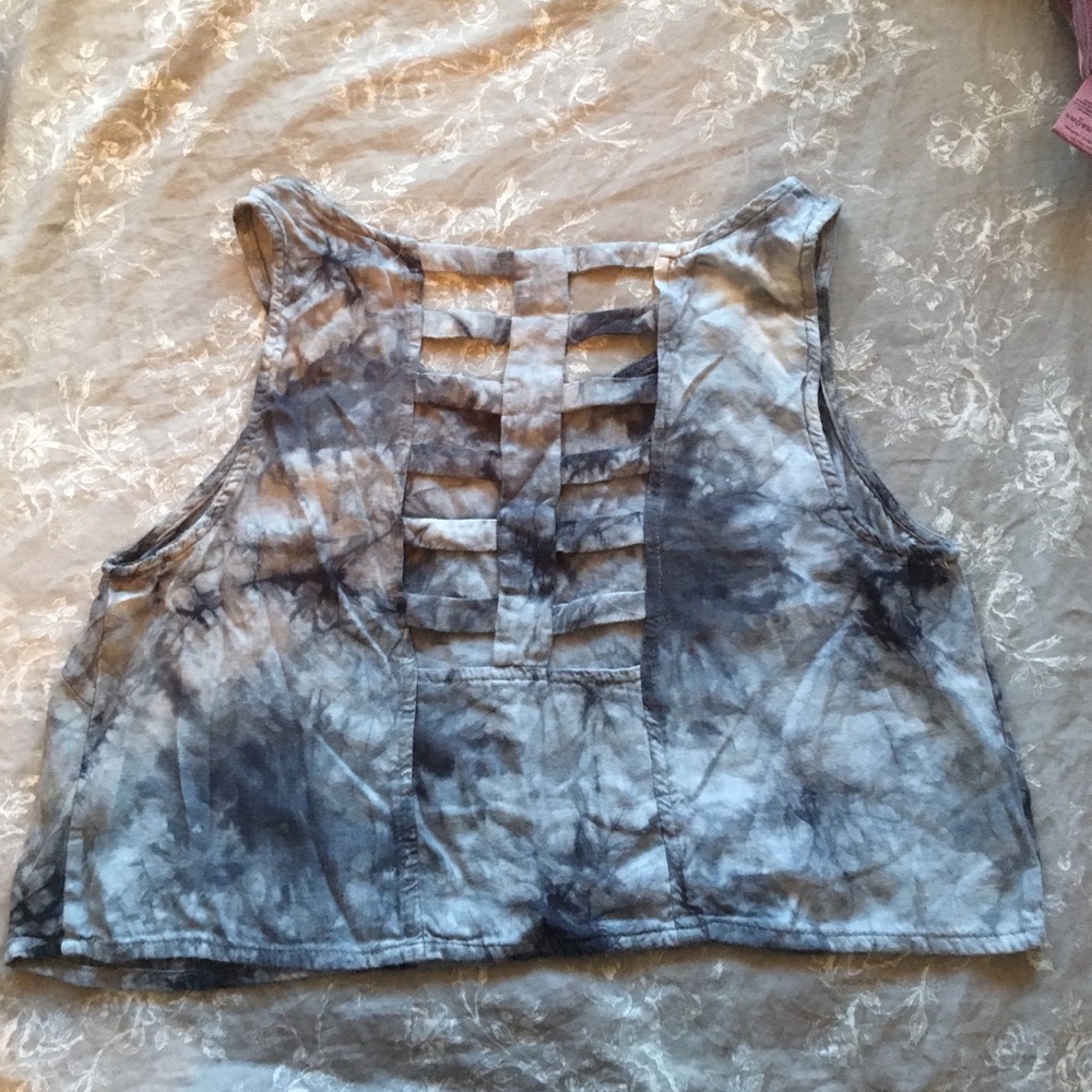 Soprano Crop Top - Picture 2 of 3