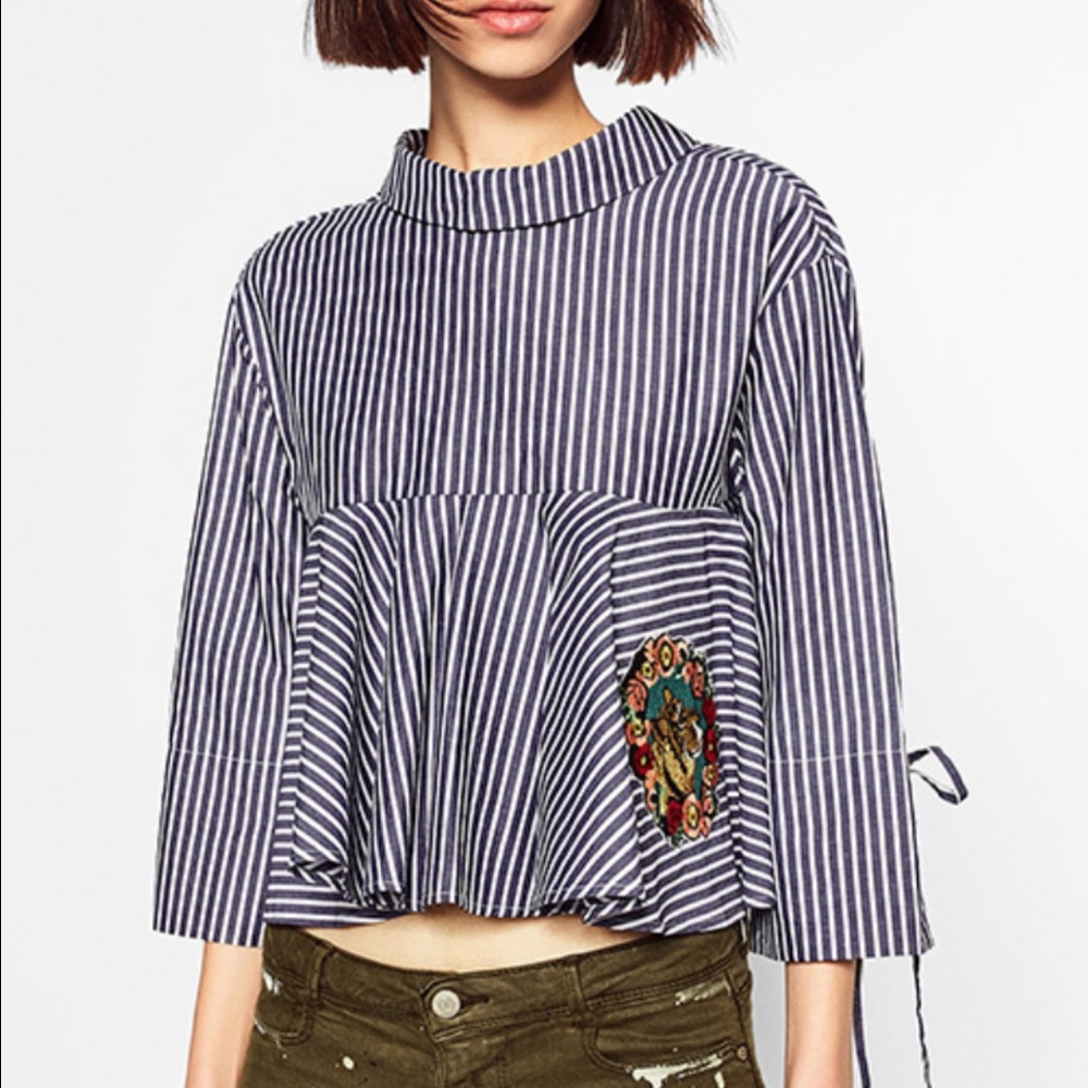 new crop top with path ... size m