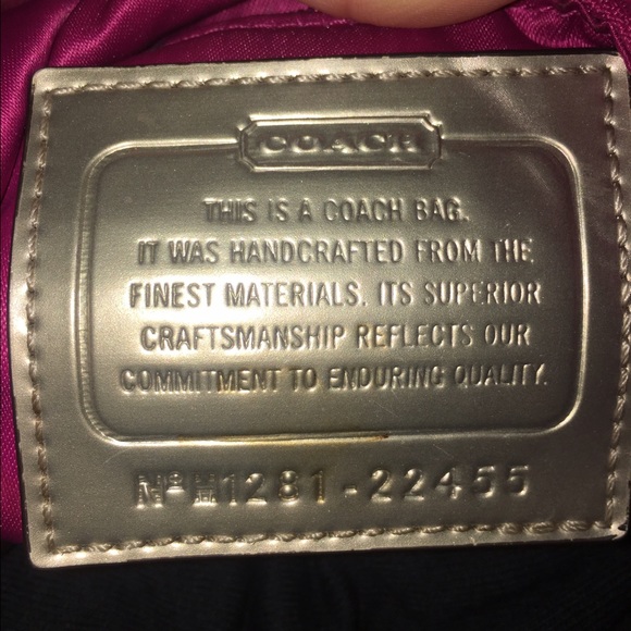 Large slightly used coach bag! - Picture 2 of 3