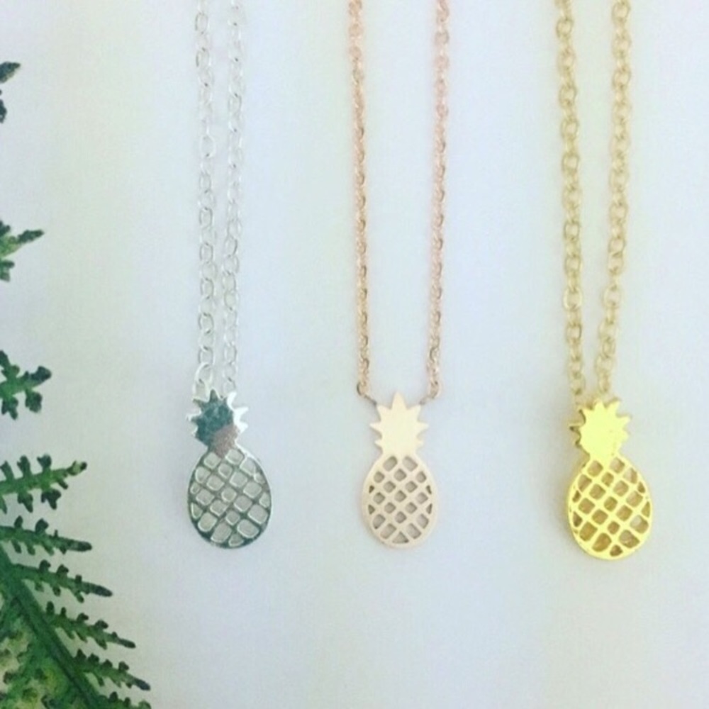 Pineapple Necklace - Picture 5 of 5