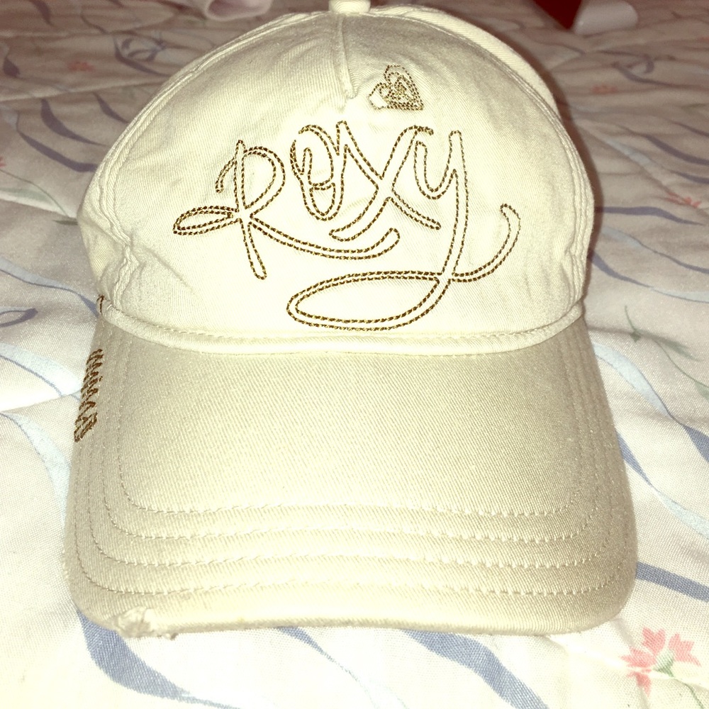 Roxy baseball hat