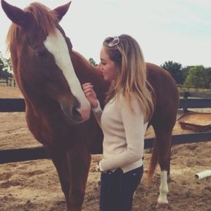 Meet your Posher, Madeline