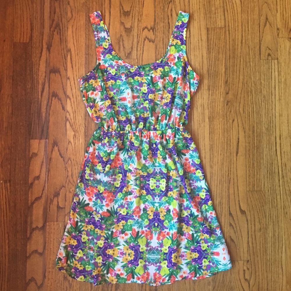 Floral dress with open back