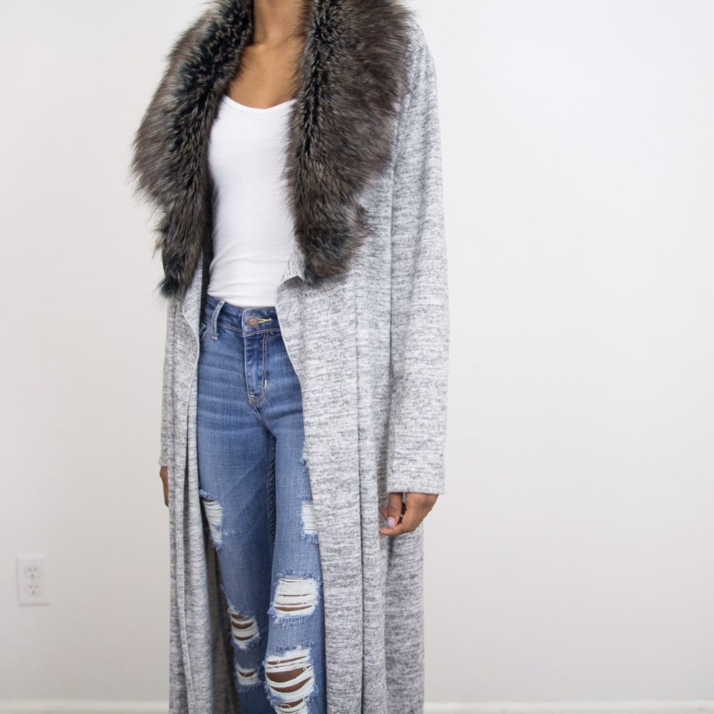 Grey Long Sleeve Duster with Faux Fur Collar