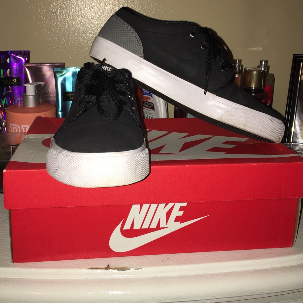 Nike