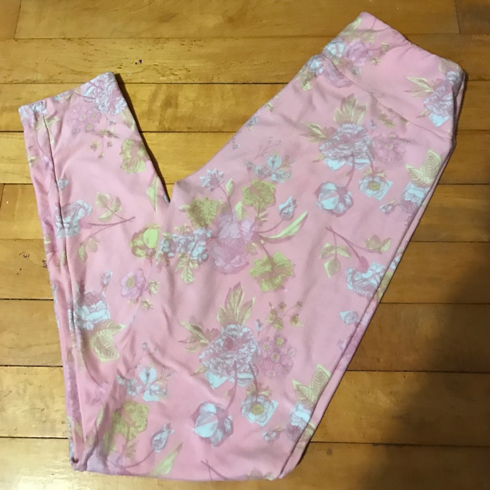 LulaRoe One Size leggings