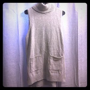 Long tunic sleeveless sweater