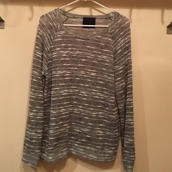 Harlow and Graham green sweater - Picture 1 of 1