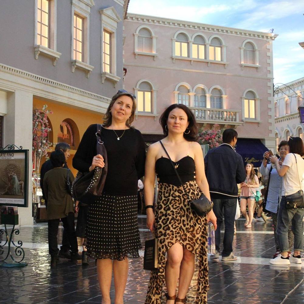 Meet your Posher, Lyuaza