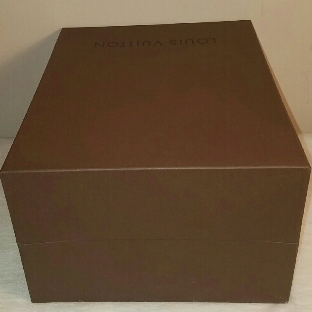 Louis Vuitton Storage Box - Picture 4 of 4