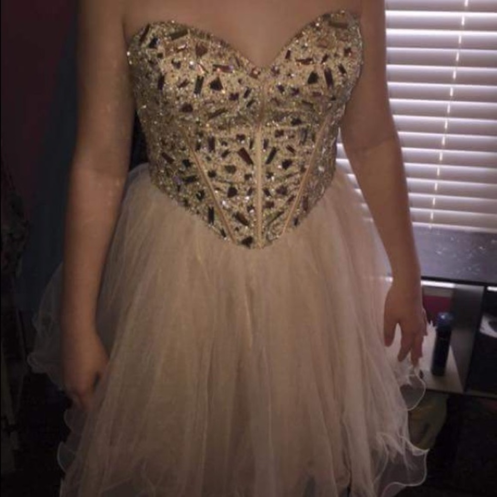 Dave & Johny Knee Length Prom Dress