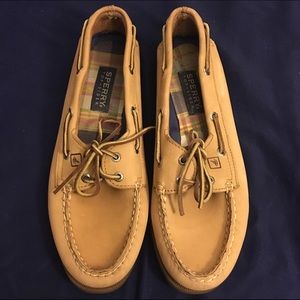 Sperry Boat Shoes Tan Leather