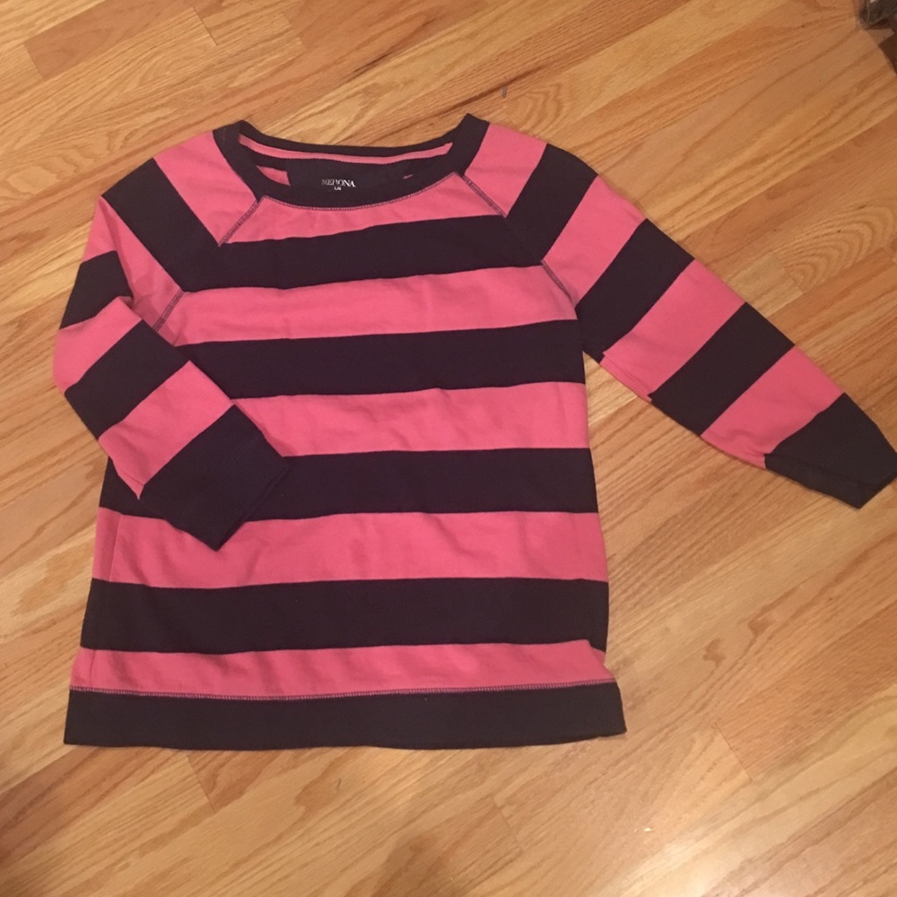 3/4 sleeve sweatshirt