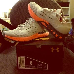 Under Armour Speedform Europa