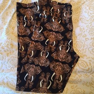 Brand New LuLaRoe TC elephant leggings 🦄