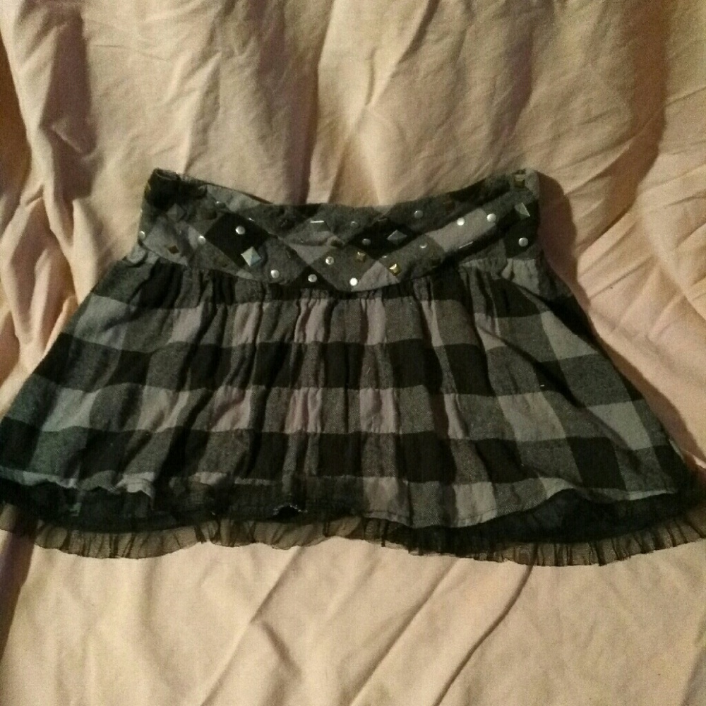 Cute plaid with studs skirt