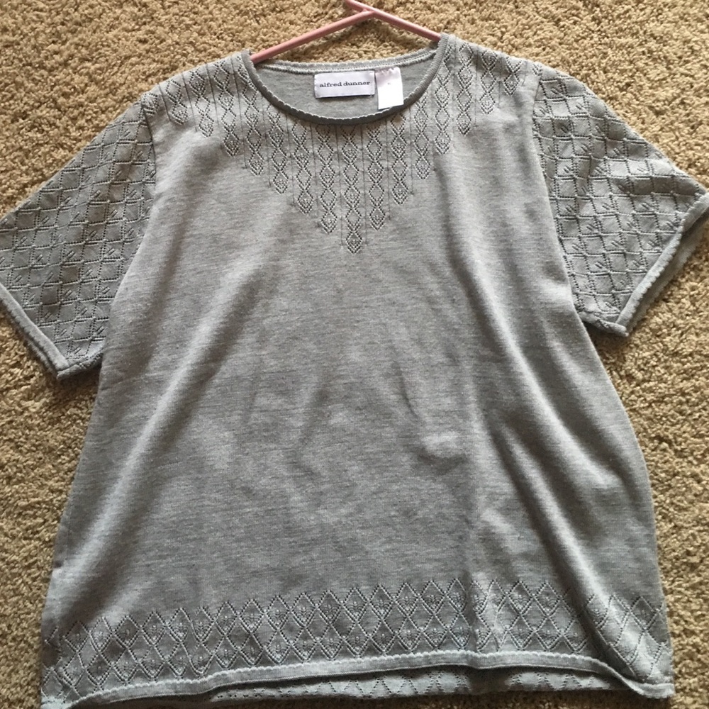 Sweater with design. Worn twice