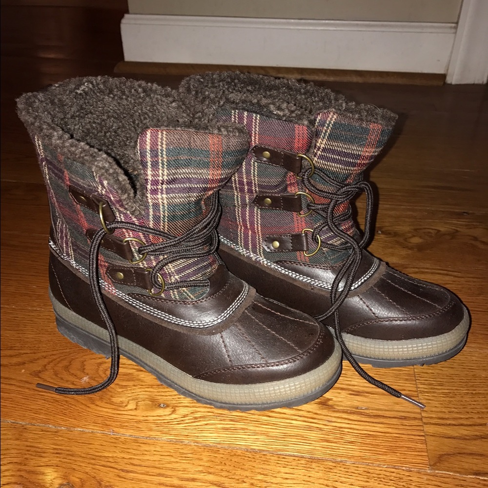 Maurices size 6. Brand new never worn